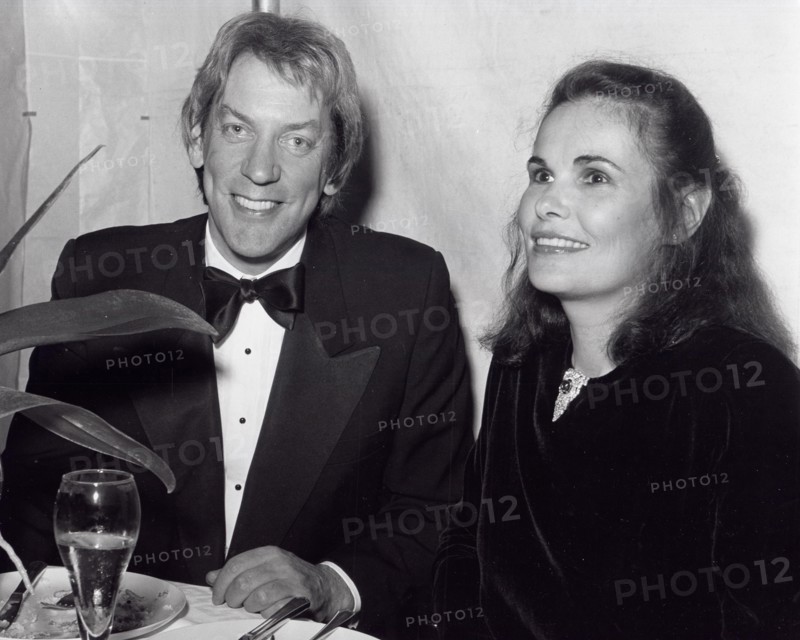 Entertainment News - March 23, 1983