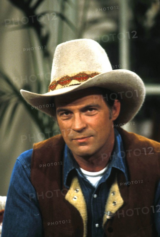Entertainment News - December 00, 1981