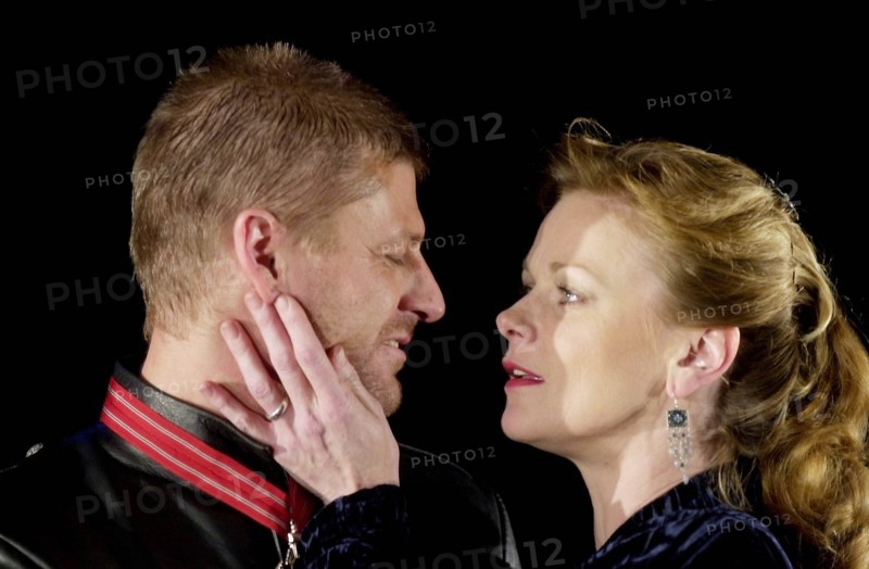 Macbeth Play Uk