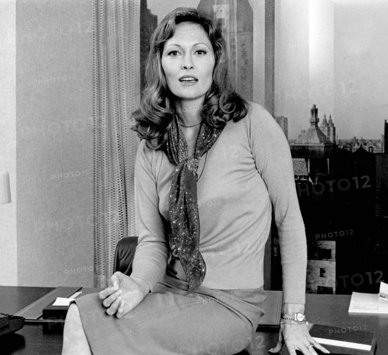Faye Dunaway
