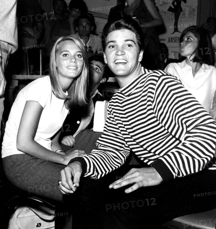 Peggy Lipton Tone