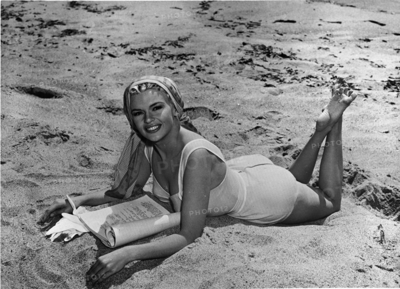 19590201_ent_g49_199.jpg