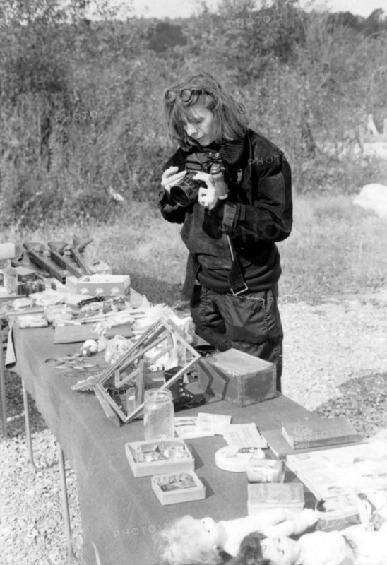 May 22, 2001 - DIANE KEATON.RENNINGER'S ANTIQUES FLEA MARKET.EASTERN PENNSYLVANIA. DENNIS BARNA/(Credit Image: © Globe Photos/ZUMA Wire)