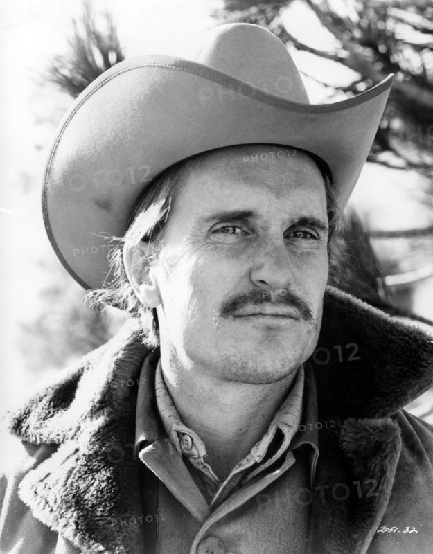 Jan. 1, 2011 - ROBERT DUVALL IN A SCENE FROM ''JOE KIDD'(Credit Image: © Globe Photos/ZUMAPRESS.com)