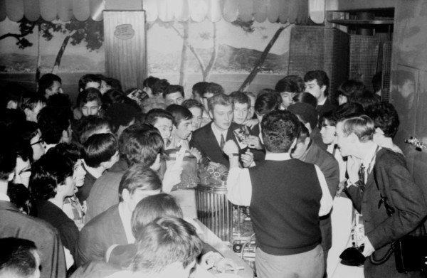 Johnny Hallyday et Henri Leproux, 1965