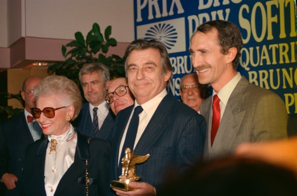 Anthony Quinn and François Périer