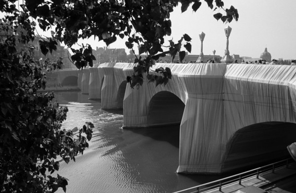 The Pont Neuf Wrapped, 1985