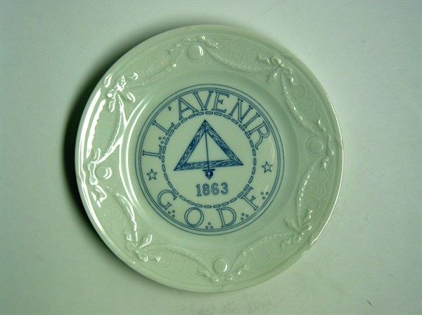 Limoges porcelain plate.