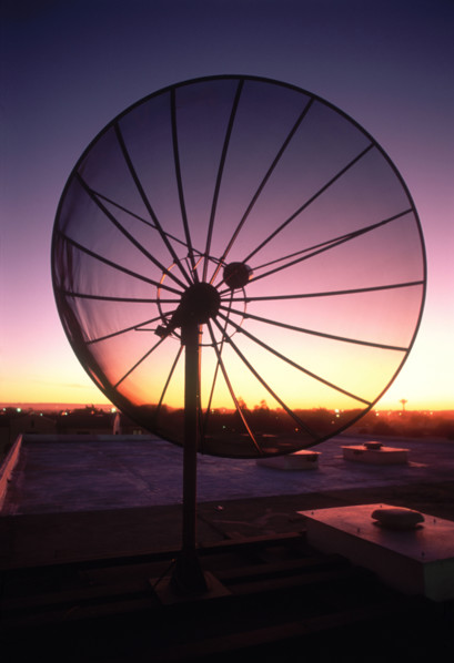 Dish at Sunset
\n