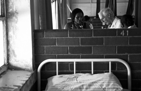 Dr J V Larsen\\'s final week at Eshowe Hospital
