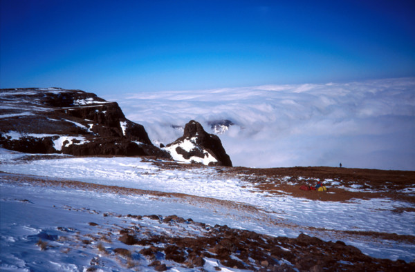 above giants pass in winter
