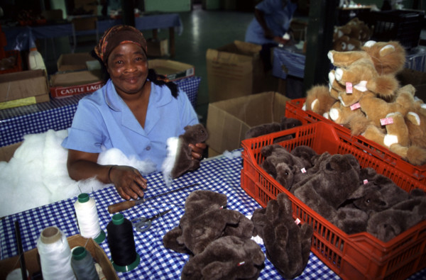 sewing in Escourt