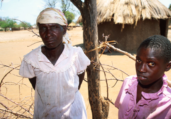 Mother and daughter, Zambezi Valley