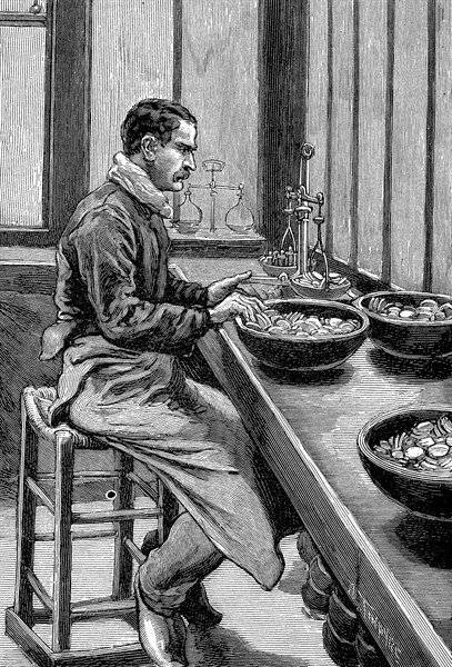 Paris Mint: Testing weight of gold pieces