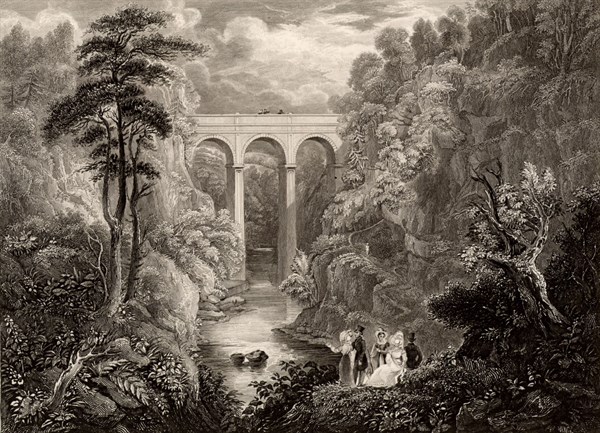 Road bridge across Mouse Water