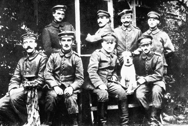 Adolf Hitler with other soldiers