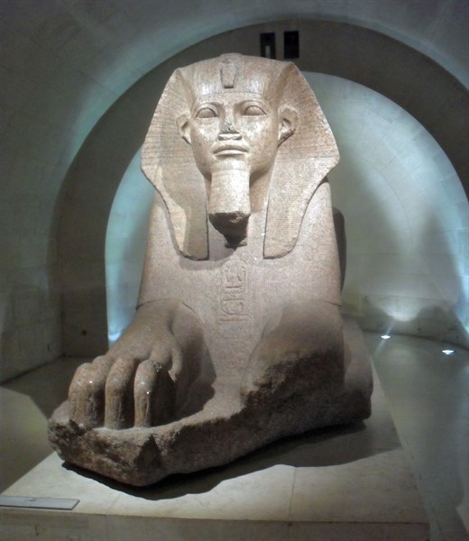 Grand sphinx