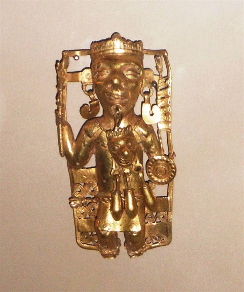 Gold pendant