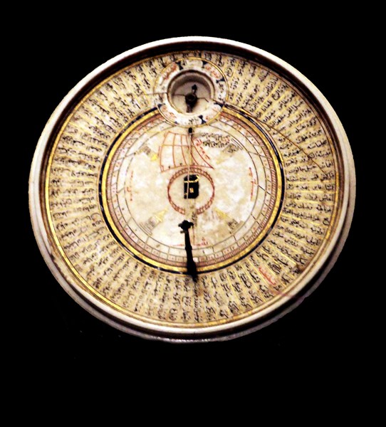 Instruments for timekeeping and direction finding in the Islamic world is based on shadow and
