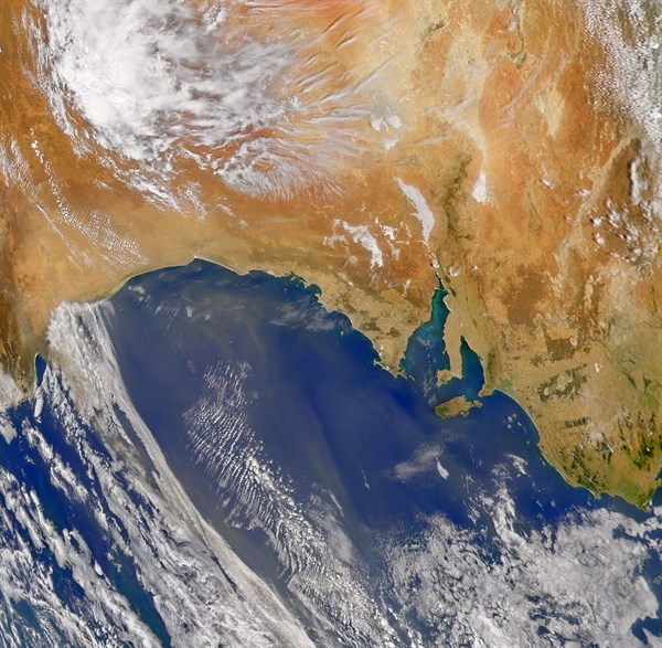 Smoke from fires in south-western Australia