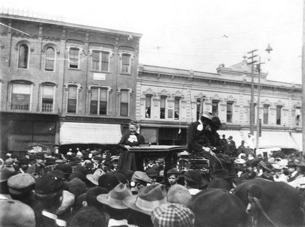Prohibition advocate Carrie Nation