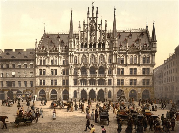New City Hall in Munich, 1890-1900