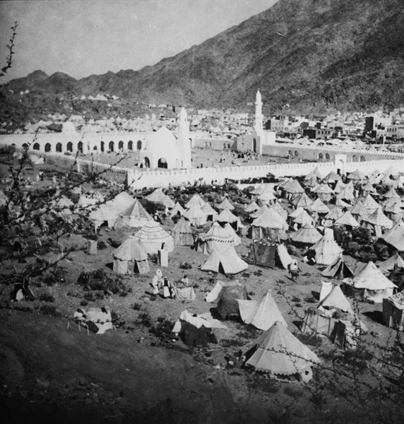 Mecca, tent city outside Kaaba.