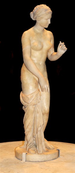 Parían marble statue of Aphrodite, Roman period, 4th century BC, from Ostia, Italy
