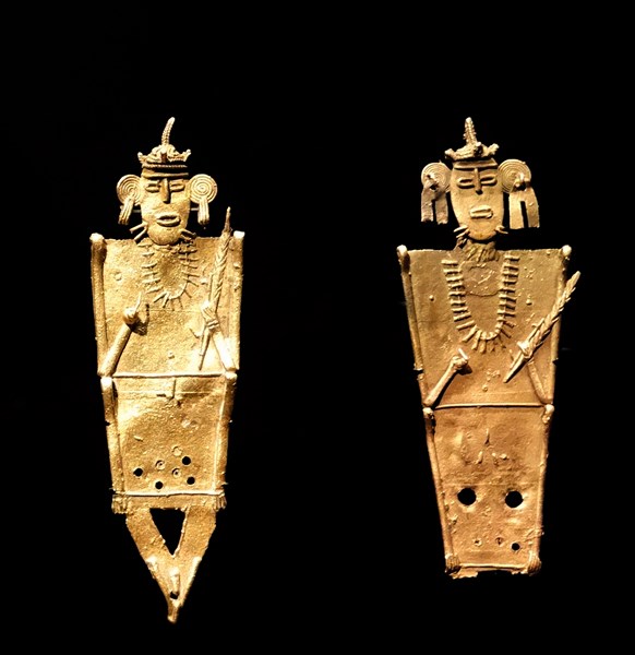 gold alloy, copper and silver votive figurines