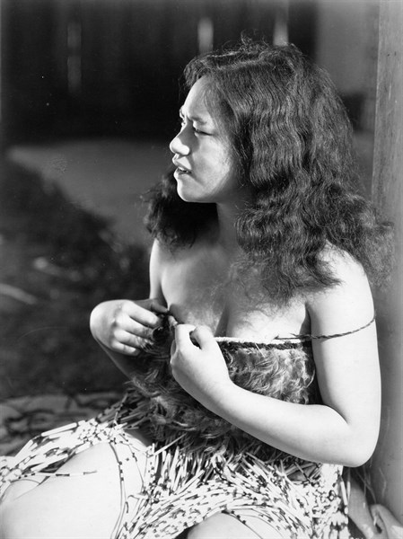 Maori woman in traditional costume, New Zealand circa 1950