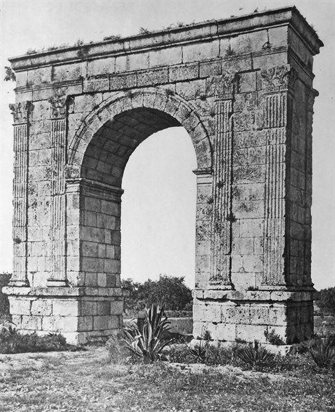 The Arc de Berà 13 BC