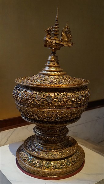 Lidded offering vessels from Burma