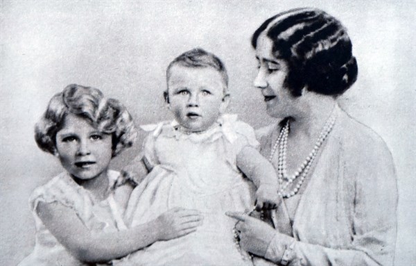 Queen Elizabeth The Queen Mother with Princess Elizabeth and Margaret