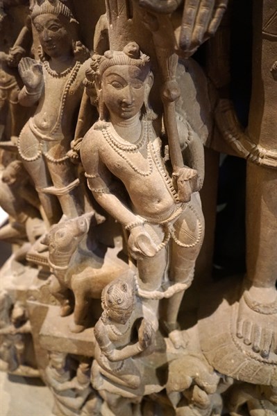 Sculpture depicting Harihara