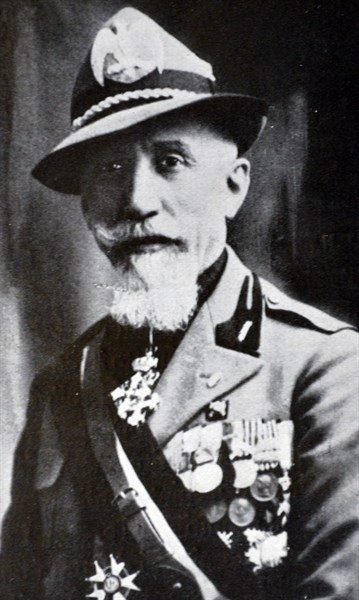 Gen. Emilio de Bono, Quadrumvirate the March on Rome