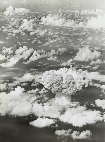 Mushroom cloud on Bikini Atoll