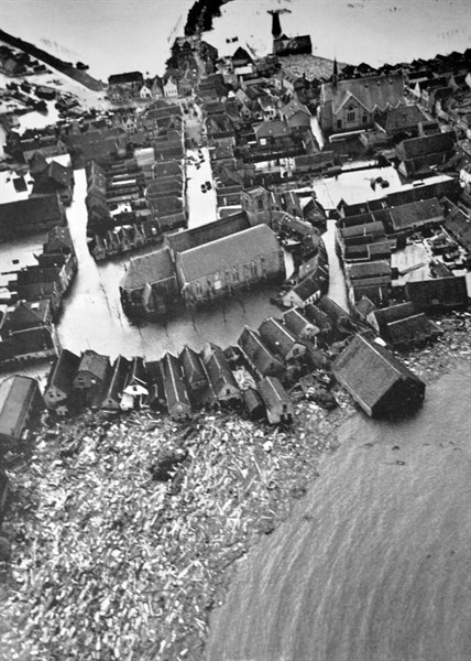 Flood defences in the Netherlands were breached during the the 1953 floods