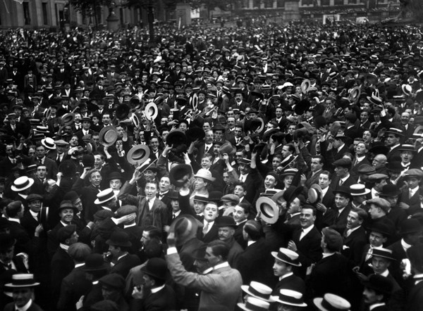 Photograph of British People Celebrating the Declaration of War on Germany