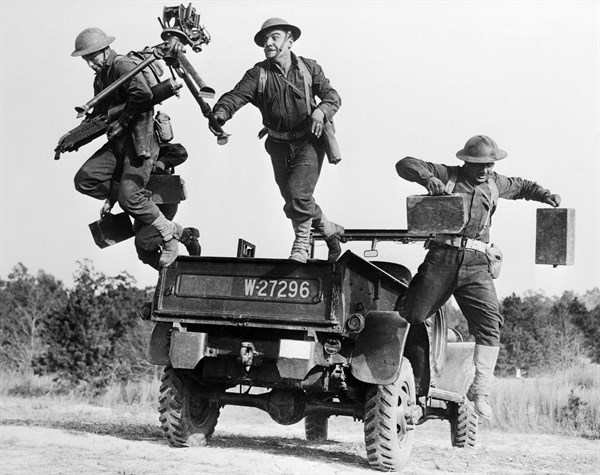 Photograph of an American M1917 Browning machine gun squad