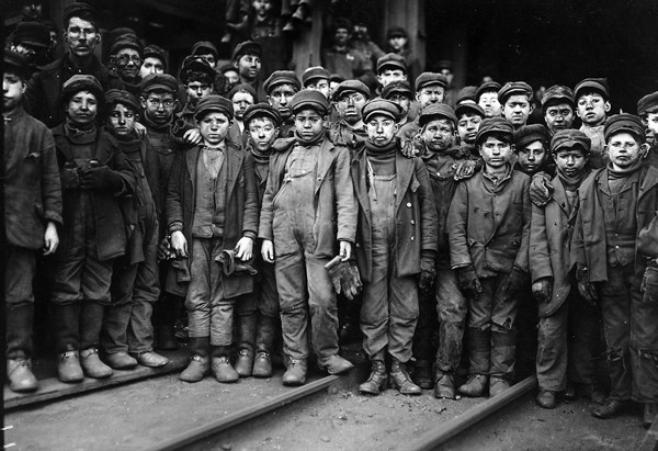 Group of Breaker Boys at work
