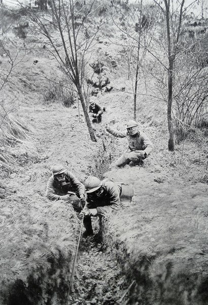 French sappers (laying explosive charges) during WWI