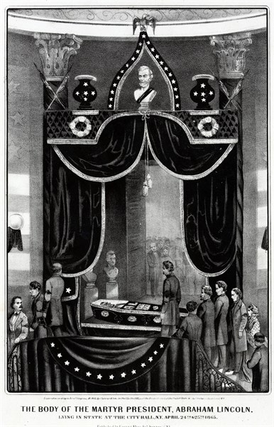 The body of Abraham Lincoln lying in state