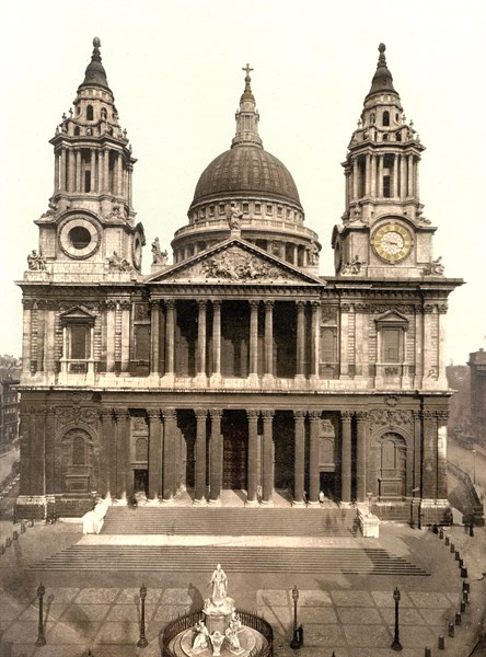 Hand coloured photograph of St Paul's Cathedral