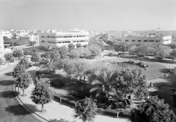 Photograph of Dizengoff Square