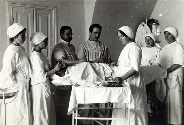 Photograph of a Turkish WWI field hospital
