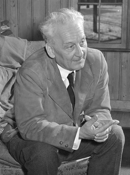 Colour photograph of Albert Szent-Gyorgyi