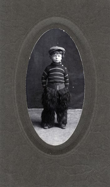 Photograph of Linus Pauling