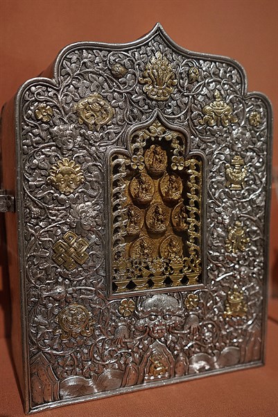 Amulet Container