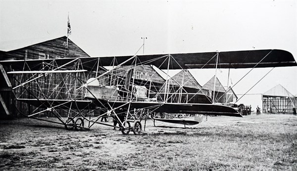 Photograph of Maurice Farman's biplane