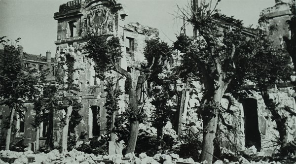 Destruction at the town of Saint-Cyr, 1944